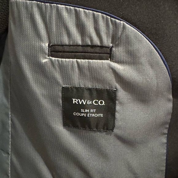 RW and Co 46L black suit. - Picture 2 of 5